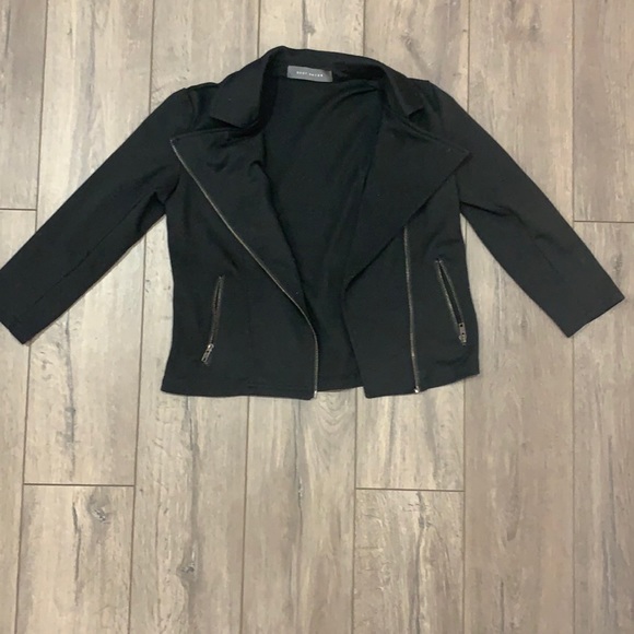 Black zip up jacket - Picture 1 of 4